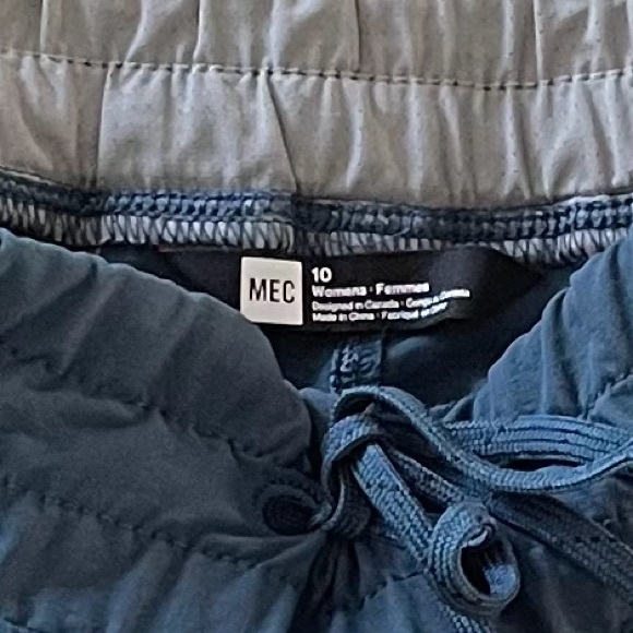 SOLD.  MEC Women’s Wanderwall Pants Size 10 - Picture 5 of 9